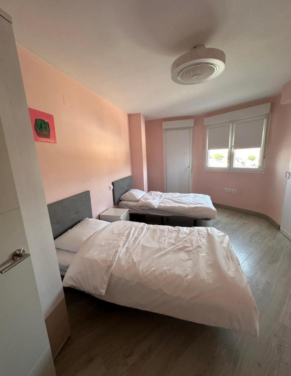 Marina Appartement Torrevieja Buitenkant foto